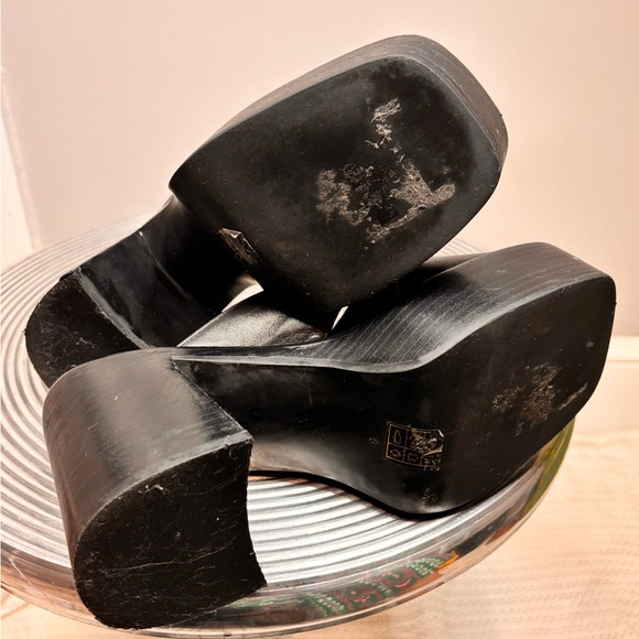 🖤Jeffrey Cambell Sz. 8 - Picture 7 of 10
